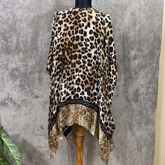 Chico's Top one size Animal Print Poncho Topper Open Front Kimono Boho Rayon - Picture 3 of 7
